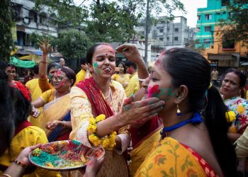 সব পেরিয়ে ওরাও পারে…