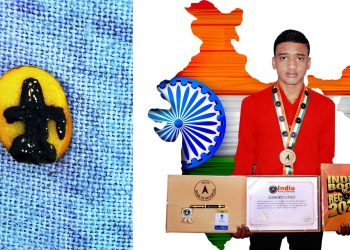 ছোলার ডালে শিবলিঙ্গ এঁকে ইন্ডিয়া বুক অফ রেকর্ডসে নাম তুললেন পশ্চিম বর্ধমানের অভিষেক