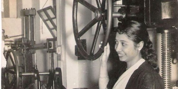 পুরুষতান্ত্রিক সমাজের প্রথা ভেঙেছিলেন স্বাধীন ভারতের প্রথম মহিলা ইঞ্জিনিয়ার!