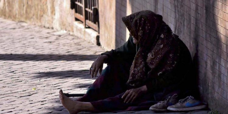 লকডাউনের দ্বিতীয় ইনিংস এবং চাকরি সংকট!