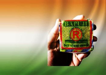 ছোট্টবেলার স্বাধীনতা দিবসের অন্যতম আকর্ষণ! আজও রঙিন স্মৃতির মোড়কে জড়িয়ে রেখেছে এই কেক!