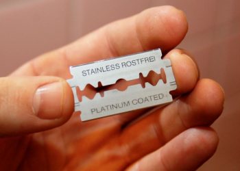 আবিষ্কারের পর কেটে গিয়েছে এক শতাব্দী! এখনও পর্যন্ত কেন অপরিবর্তিত ব্লেডের নকশা?