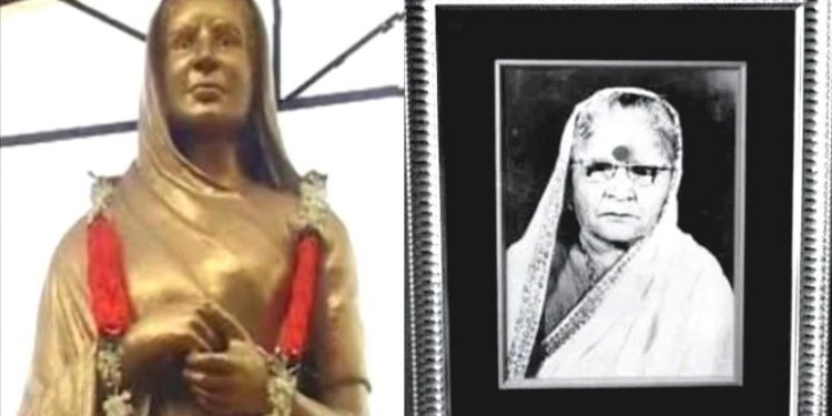“আপনি বিয়ে করবেন আমাকে?” নেহেরুকে প্রশ্ন ছুঁড়ে দিয়েছিলেন যৌনপল্লীর মাফিয়া রাণী গাঙ্গুবাঈ!
