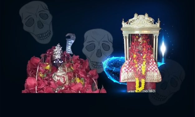 বয়েস ১২৯ হলেও মা বড়ই ক্ষুদ্র! তাই ভক্তরা ভালোবেসে ডাকে ‘ছানা কালী’