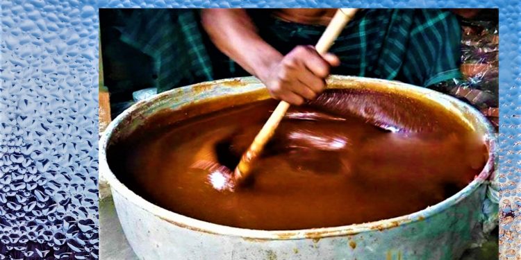 উষ্ণতার পারা নামতেই নলেন গুড়ের মায়ায় মজেছে বাঙালি!