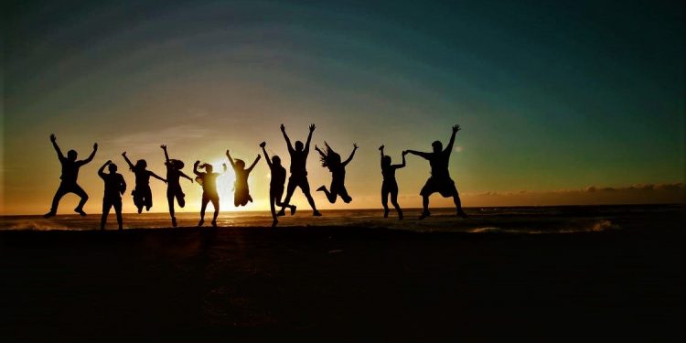 ‘পাস্ট ইজ পাস্ট’, একুশ হয়ে উঠুক মানুষের বেঁচে থাকার লড়াইয়ের নতুন এক মহাকাব্য!