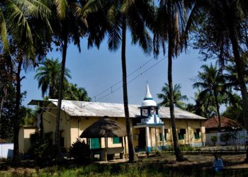 চার্চে উপাসনার সঙ্গে কীর্তন, বাঙালিয়ানাকে এভাবেই আপন করেছে গেঁওখালির পর্তুগীজ পাড়া!