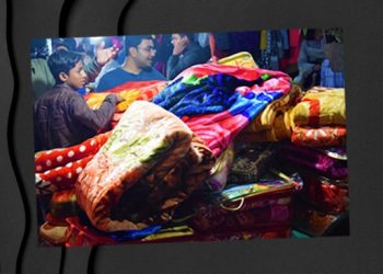 জাঁকালো ঠাণ্ডায় উষ্ণতার ঠিকানা এখন ওয়েলিংটন স্কোয়ার, যার রঙিন সমারোহ আপনার মন কাড়বেই!