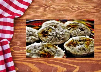 পিঠে সাম্রাজ্যের অন্যতম প্রতিনিধি ভাপা পিঠে! পৌষ-পার্বণে কীভাবে তৈরি করবেন তাকে?