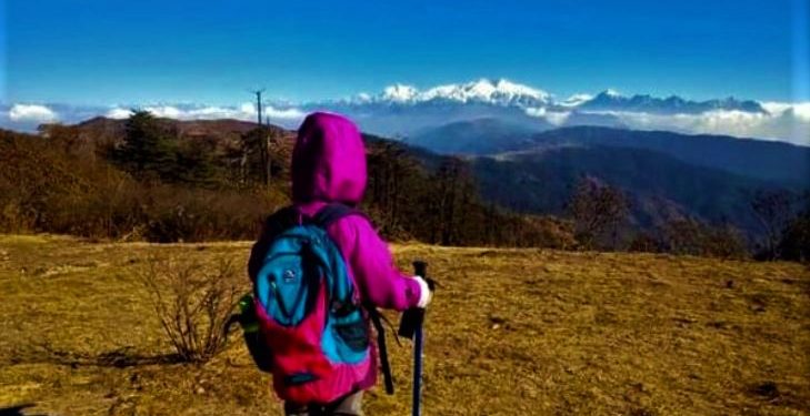 অ্যাডভেঞ্চার প্রেমী মা-বাবার হাত ধরে সন্দাকফু পৌঁছে জন্মদিন কাটাল ছোট্ট সৌজন্য!