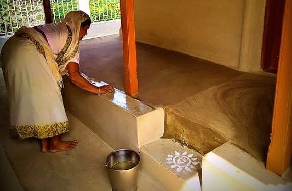 নগরায়নেও পাল্টায়নি সারদা মায়ের ভিটে, জয়রামবাটিতে আজও স্নেহের পরশ!