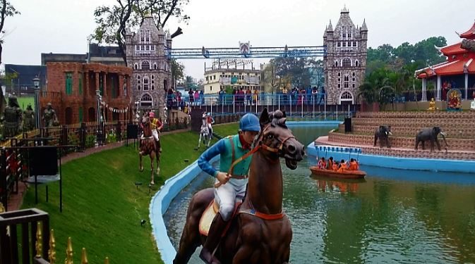 বারাসাতের হাতিপুকুর! নবাব সিরাজের হাতি-ঘোড়া নাকি এখানেই জল খেত