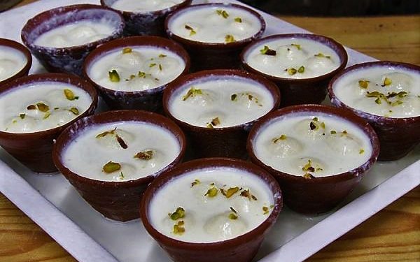 Daily News Reel - Raiganj Chanar Payesh Feature