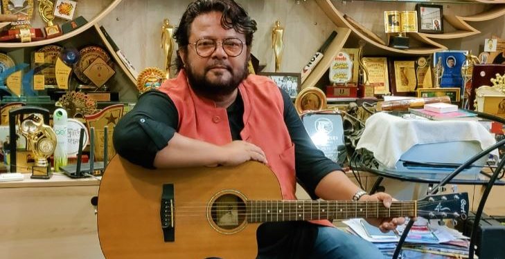 “বিশেষ কোনও ব্যান্ড বা তাদের ফ্যান দলের ছত্রছায়ায় এসো না” – সিধু