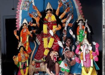 Daily News Reel - Unique Customs in Balurghat Saha Bari Durga Puja