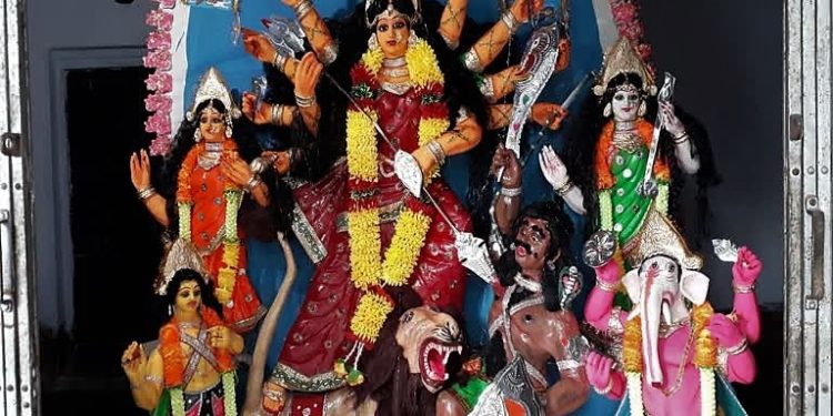 Daily News Reel - Unique Customs in Balurghat Saha Bari Durga Puja