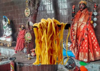 চিনা মা কালীর মন্দির! পুজোর ভোগে থাকে নুডলস্ আর চপসি!