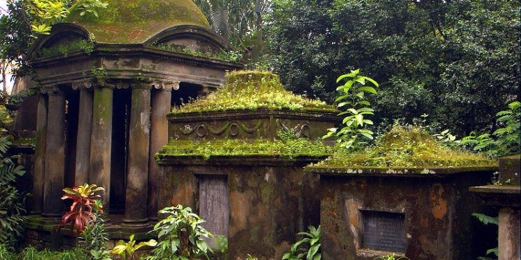 Daily News Reel - History of South Park Cemetery