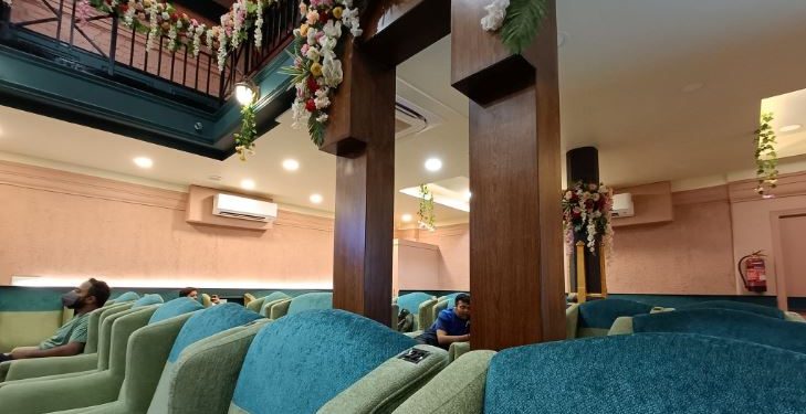 Daily News Reel - Fashionable Lounge Opened at Howrah Station