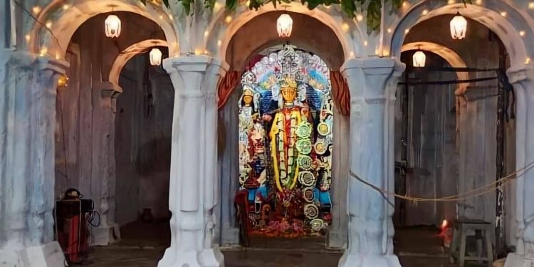 Daily News Reel - Shibpur Pal Barir Durga Pujo