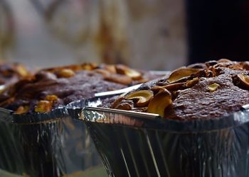 Daily News Reel - 200 years Old Ajmeri Bakery of Kolkata