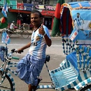 Daily News Reel - If Argentina Wins WC this Rickshaw Puller wont Take Fare