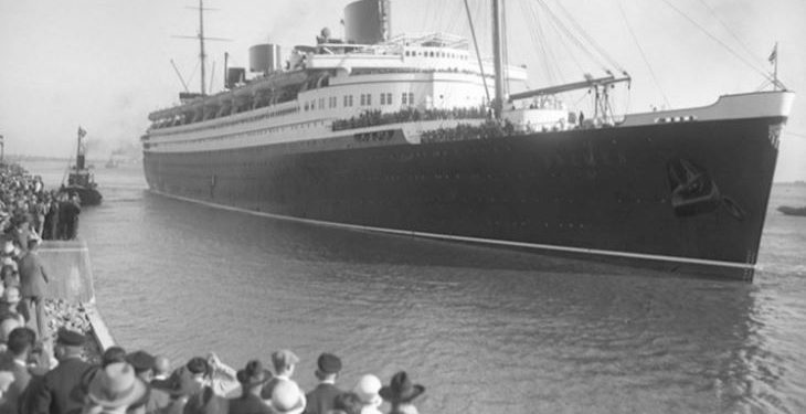 Daily News Reel - Story of a Working Bengali Settling in America