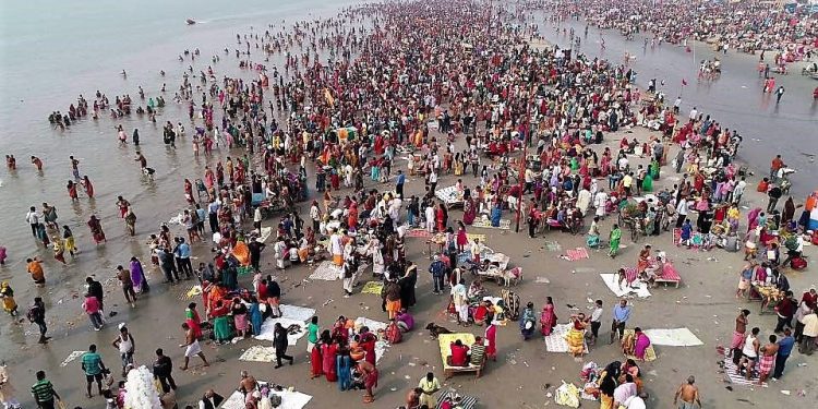 Daily News Reel - Mini Gangasagar Mela at Makardaha