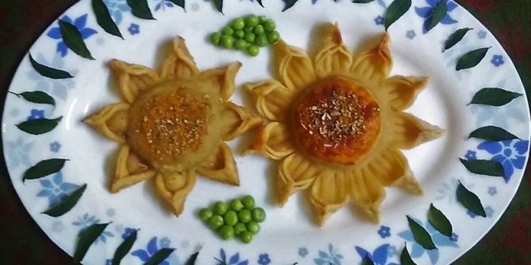 Daily News Reel - Suryamukhi Pithe Recipe