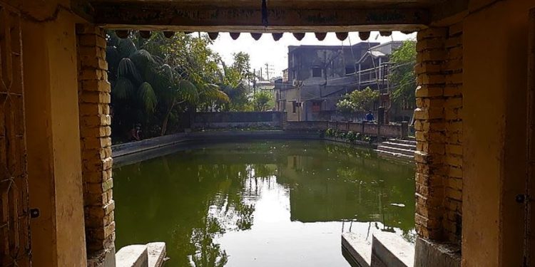 Daily News Reek - Chaitanya Doba Halisahar Feature