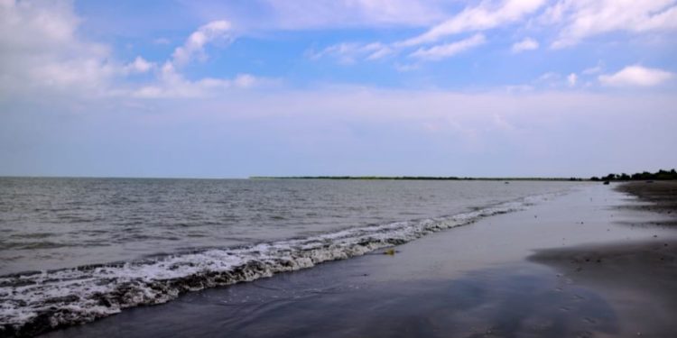 Daily News Reel - Lalganj Sea Beach Offbeat Tourist Spot