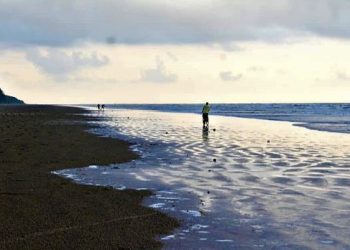 Daily News Reel - Offbeat Sea Beach Haripur