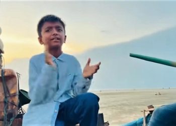 “মন বসে না শহরে” খ্যাত ছেলেটি ‘ভাইরালে’র ভিড়ে হারিয়ে যাবে না তো?