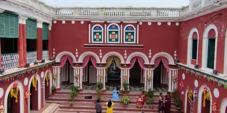 Daily News Reel - Garalgacha Rajbari Durga Puja Feature