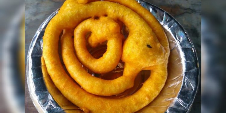 The Famous Fried Item Bhabra of Purulia - Daily News Reel