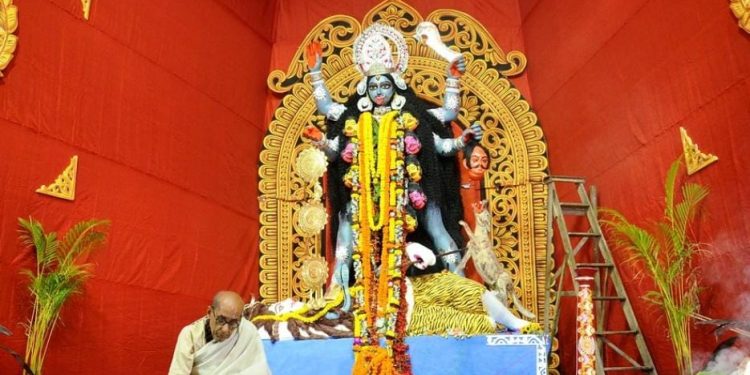 Daily News Reel - Kali Puja of Kaliganj Nadia