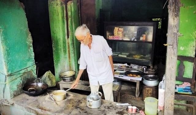 Daily News Reel - Vondur More Street Named after Tea Seller