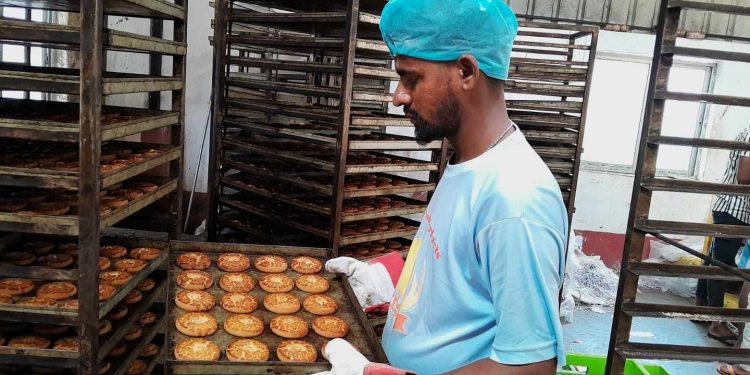 Daily News Reel - Bakery of Serampore Still Competes With Big Brands