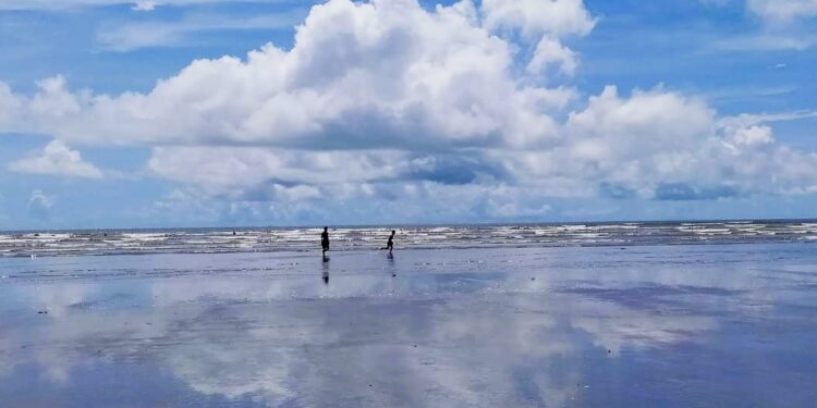 Daily News Reel - Offbeat Bankiput Sea Beach