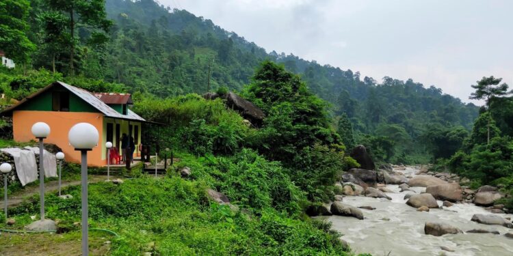 Daily News Reel - Rocky Island Dooars Tourist Spot