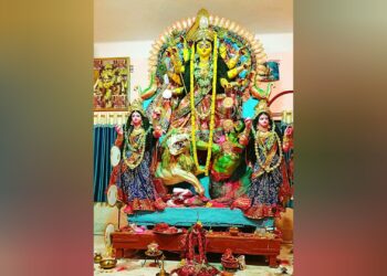 দোলে মা দুর্গার আগমন! শ্রীরামপুরের দে বাড়ির এক আশ্চর্য রীতি