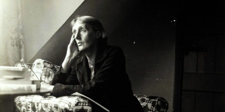 Daily News Reel - Virginia Woolf Had Bengali Origin in Her Blood