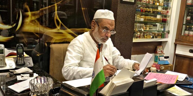 Daily-News-Reel-Traditional-attar-wins-hearts-of-the-Kolkatans-over-perfume-News.