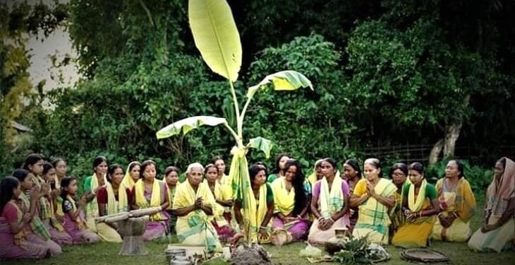 নৃত্য, গান ও ঐতিহ্যে মুখরিত কোচ-রাজবংশী সংস্কৃতির হুদুম দেও পুজো!