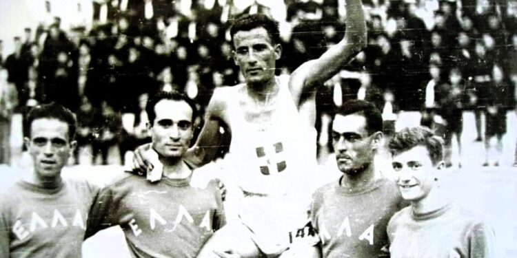 First Charity Marathon Runner of Greece - Daily News Reel