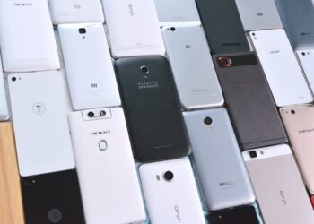 Nokia-কে সরিয়ে কীভাবে ভারতের ফোন-বাজারের দখল নিল চীন?