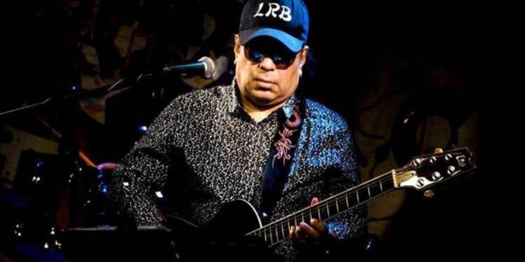 “দেশ অপমানিত হয়, এমন গিটার আইয়ুব বাচ্চু দ্বিতীয়বার বাজায় না”