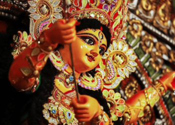 অঞ্জলি মাত্র ১৫ মিনিট! সূর্য ছেড়ে বিশুদ্ধ সিদ্ধান্তের পথে এই পুজোগুলি