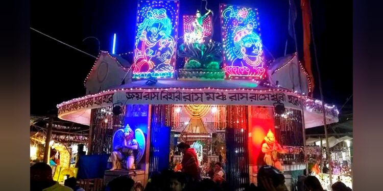 ধর্ম, সংস্কৃতি আর ঐতিহ্যের মেলবন্ধনেই পুরুলিয়ার রাসমেলা