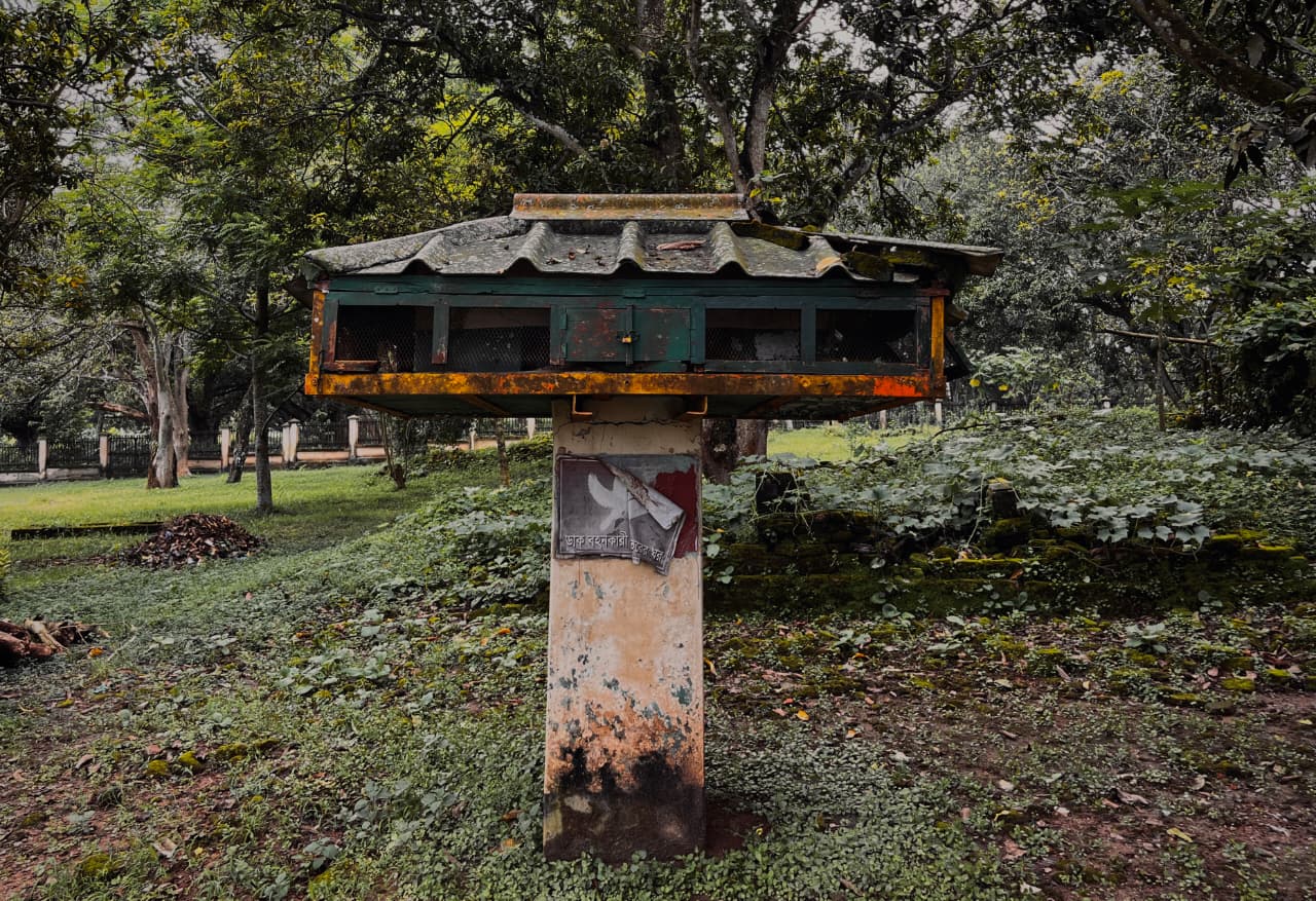 মেহেরপুরের নীলকুঠি ও নীল বিদ্রোহের সময় ব্রিটিশ শাসনে নীলকরদের অত্যাচার এবং বাঙালি কৃষকদের সংগ্রামের ঐতিহাসিক দৃশ্য